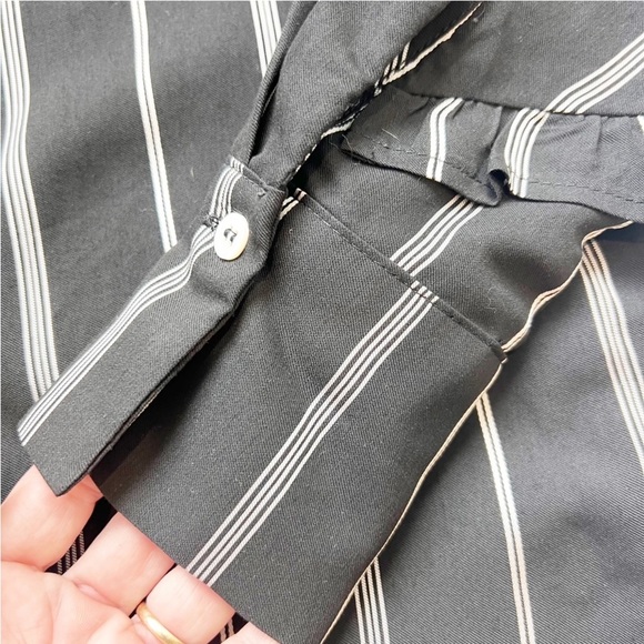 TELA 9 Blouse Shirt Top Black White Stripe Medium Italy Silk Blend - Picture 4 of 6